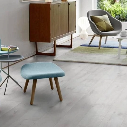 ДУБ СВЕТЛО-СЕРЫЙ КВАРЦ ВИНИЛ PERGO LVT OPTIMUM CLICK MODERN PLANK
